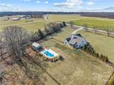 9980 Nowhere Road - Photo 32