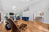 1050 Simonton Way - Photo 15