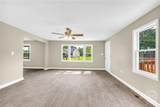 266 Randall St - Photo 15