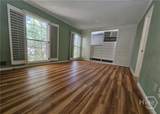 615 Kings Road - Photo 12