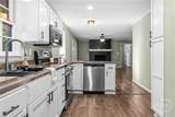 780 Kings Road - Photo 19