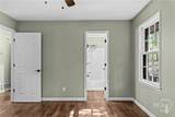780 Kings Road - Photo 49