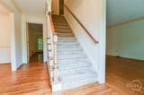 1060 Victoria Crossing - Photo 2