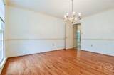 1060 Victoria Crossing - Photo 3