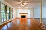 1060 Victoria Crossing - Photo 7