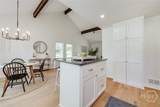 315 Davis Street - Photo 6