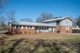 110 Lakeview Drive - Photo 2