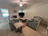 1559 Blackstone - Photo 4