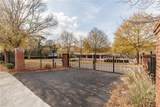 225 Oak Street - Photo 23