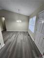 324 Emerald Circle - Photo 4