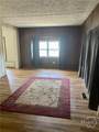 330 Augusta Avenue - Photo 4