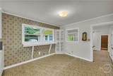 411 College Circle - Photo 18