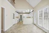 305 Crystal Court - Photo 30