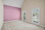 305 Crystal Court - Photo 32