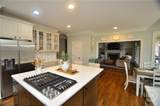 1070 Lexington Court - Photo 26
