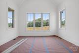 2262 Malcom Estates Drive - Photo 14
