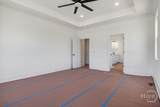2262 Malcom Estates Drive - Photo 18