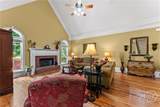 1030 Oaklake Terrace - Photo 13