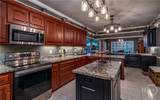 325 Twin Oaks Circle - Photo 17