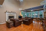 325 Twin Oaks Circle - Photo 8