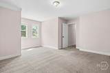 271 Oxmoor Close - Photo 32