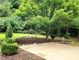 345 Richard Way - Photo 4