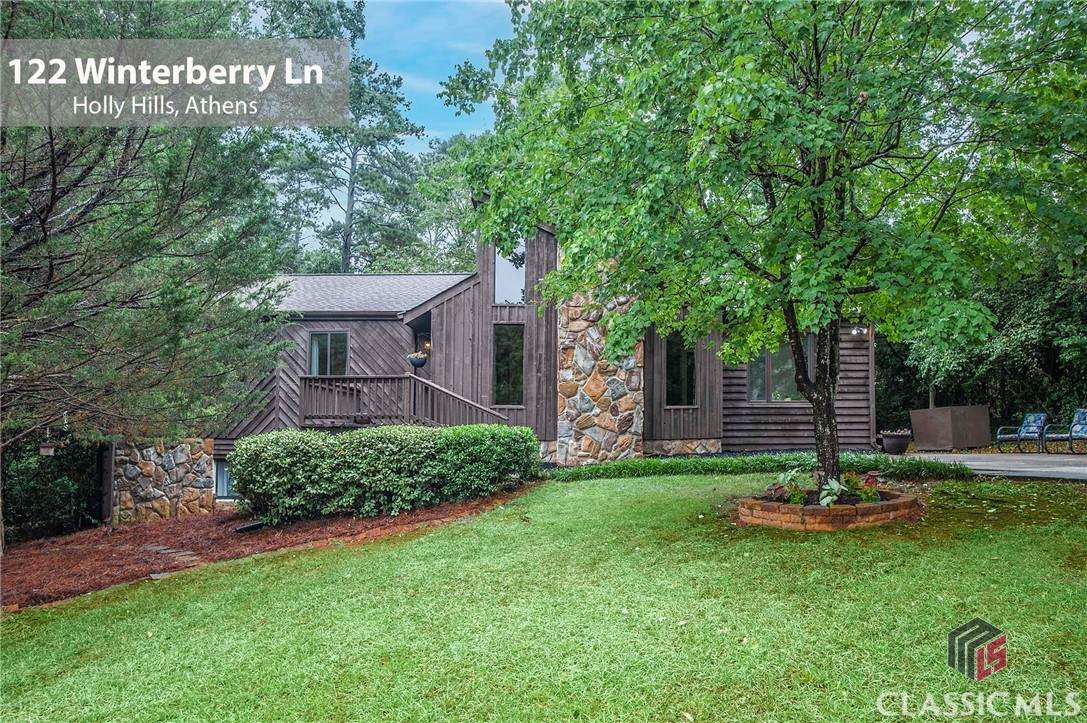 122 Winterberry Lane - Photo 1