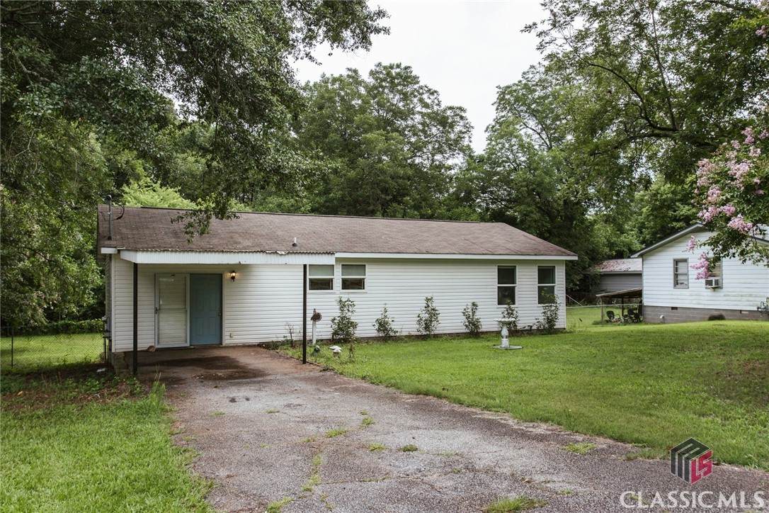 130 Freeman Circle - Photo 1