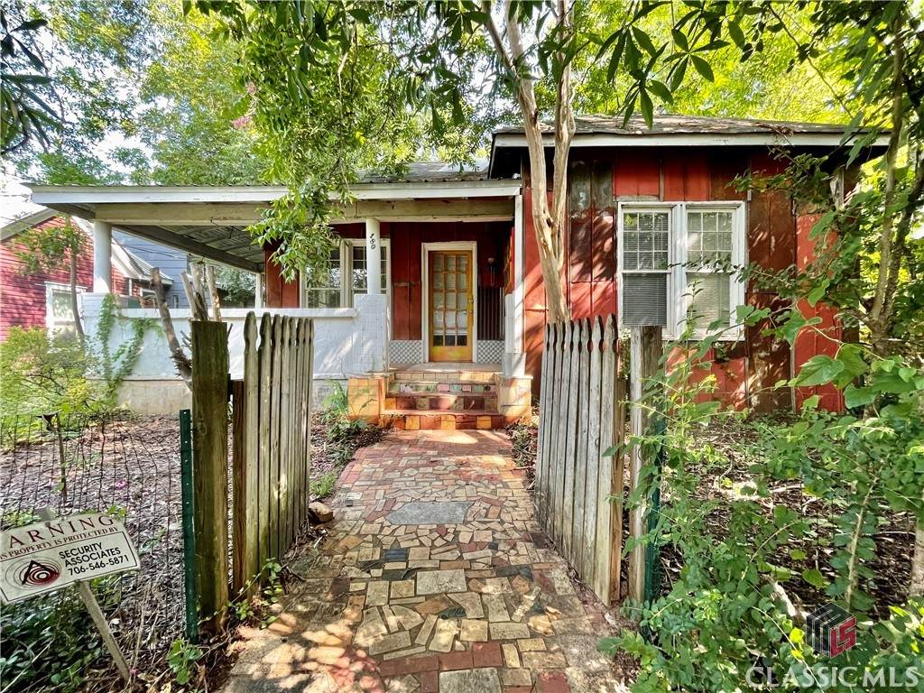 180 Indale Avenue - Photo 1