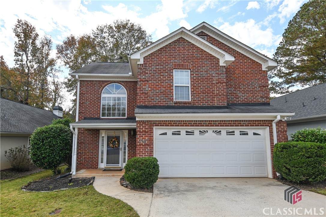 320 Bedford Drive - Photo 1