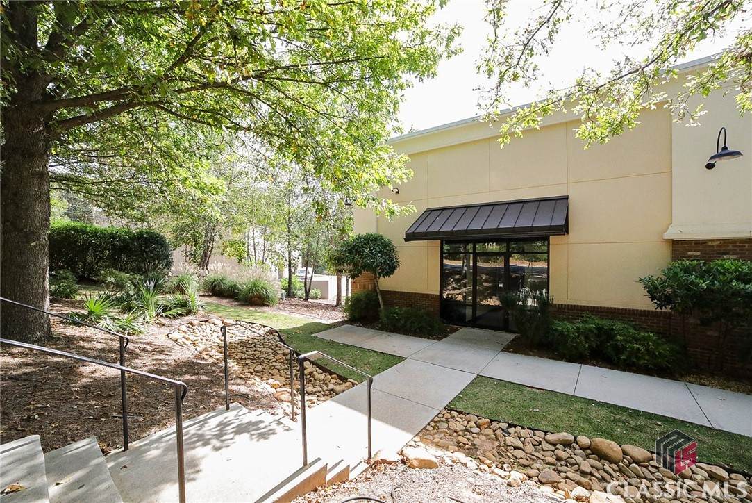 340 Commerce Boulevard - Photo 1