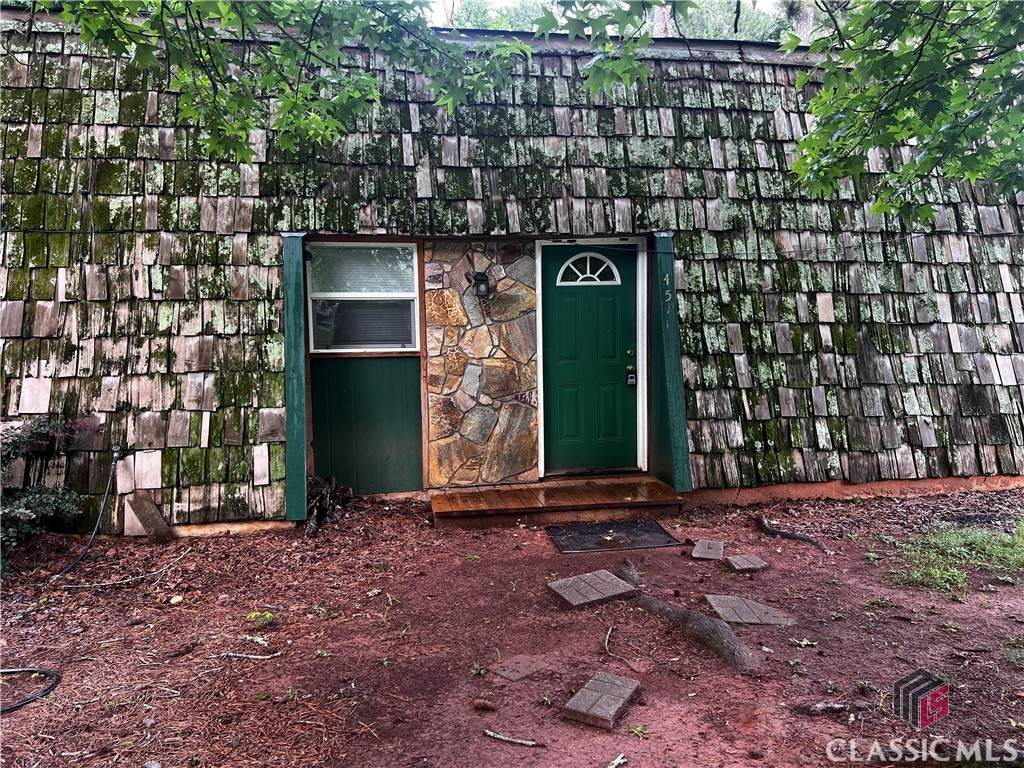 457 Rustwood - Photo 1