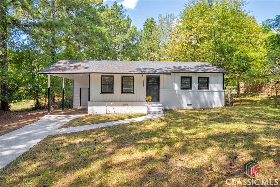 963 Garnett Street - Photo 1