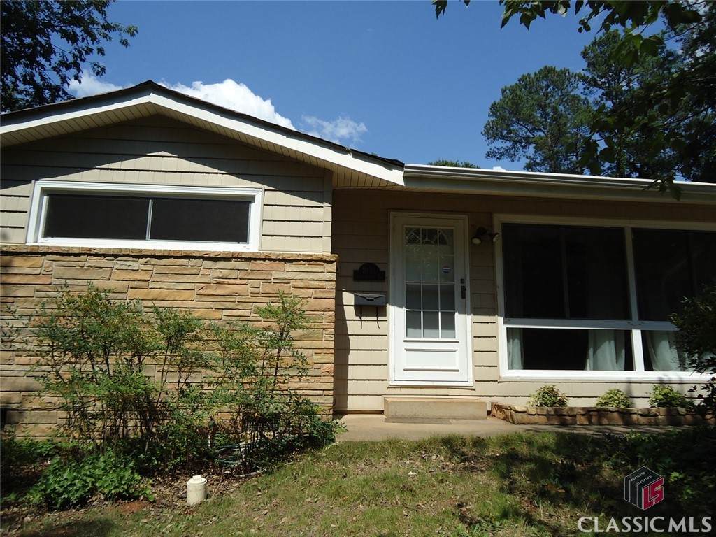 1033 College Station Road - Photo 1