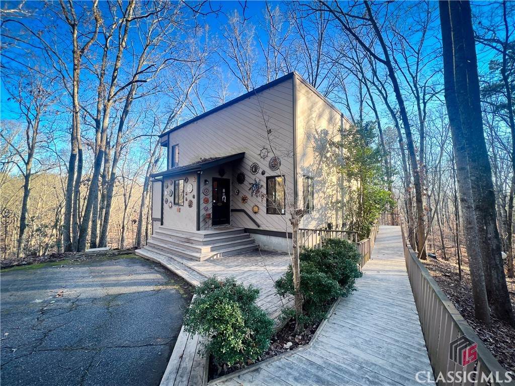 135 Gibbons Way - Photo 1