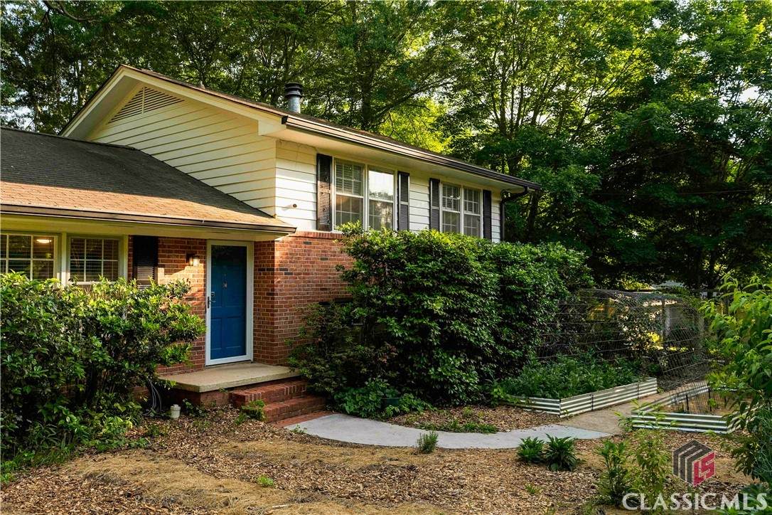 515 Forest Heights Drive - Photo 1
