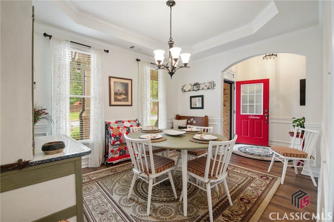 2059 Ivey Chase Drive - Photo 1