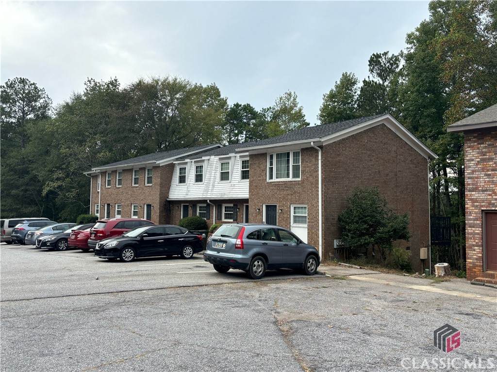 180 Chalfont Lane - Photo 1