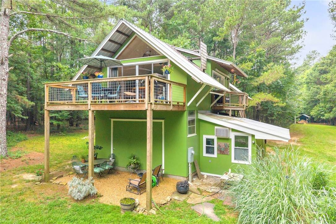 81 Paul Lane - Photo 1