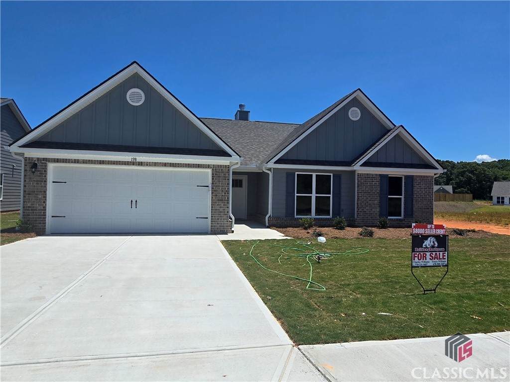 198 Champions Lane - Photo 1