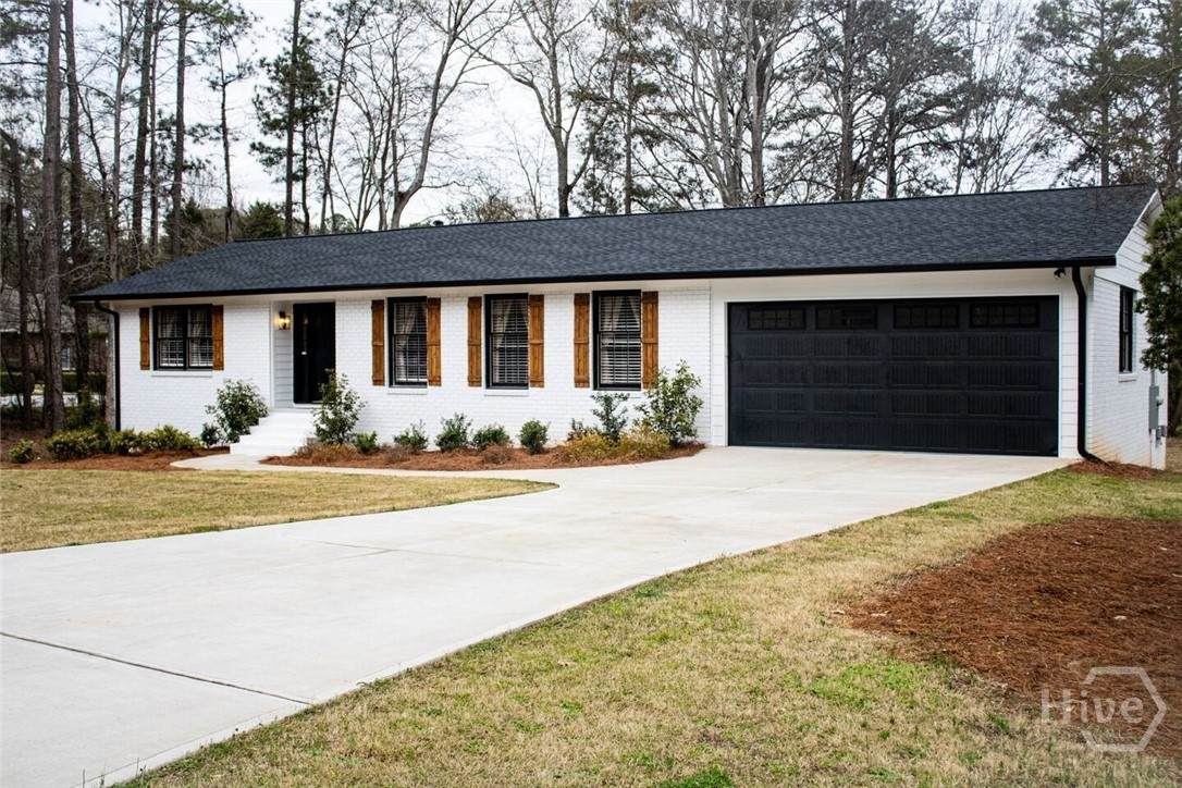 105 Segrest Circle - Photo 1