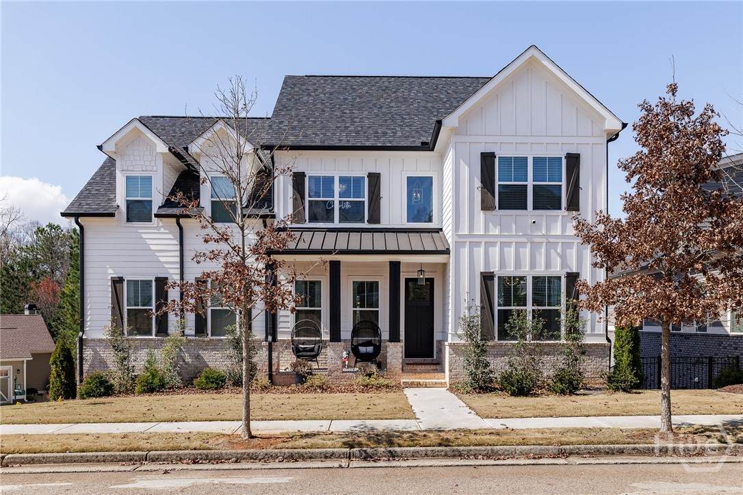 105 Red Bluff Drive - Photo 1