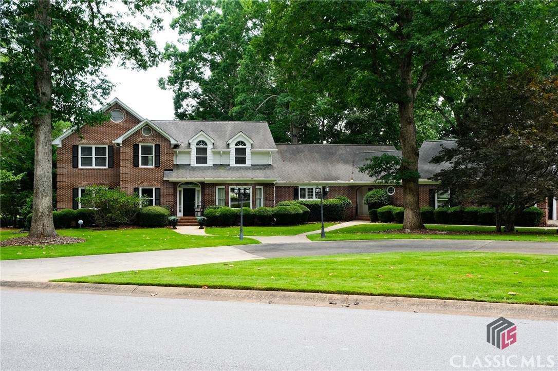 1101 Forrest Hills Drive - Photo 1