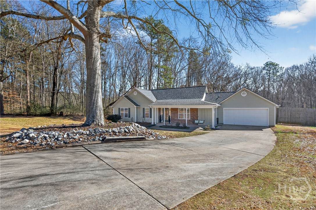 465 Cade Court - Photo 1