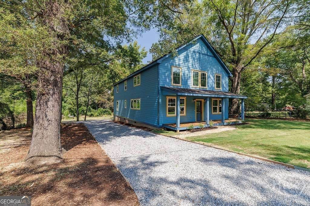 325 Stokes Street - Photo 1