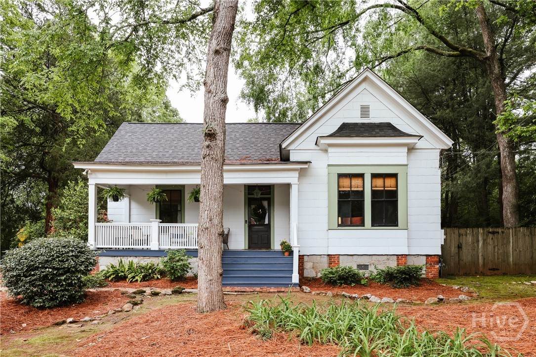 905 Oglethorpe Avenue - Photo 1