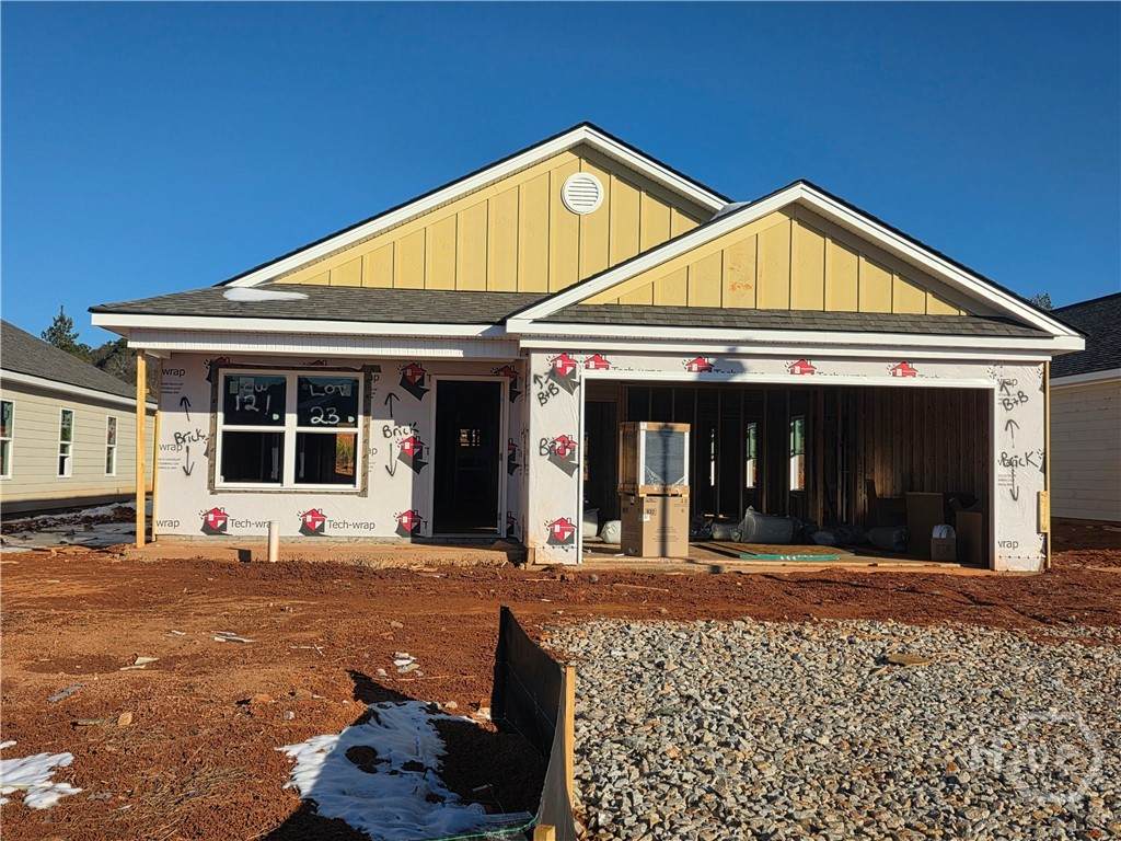 121 Charlie Way - Photo 1