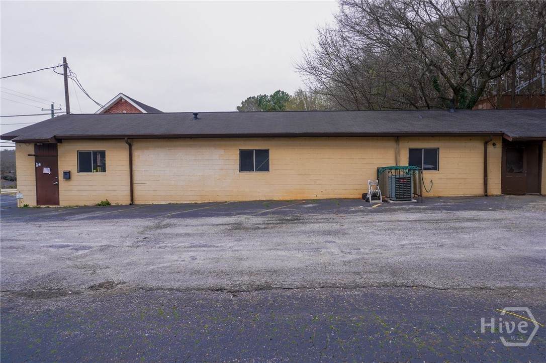 287 Pike Street - Photo 1