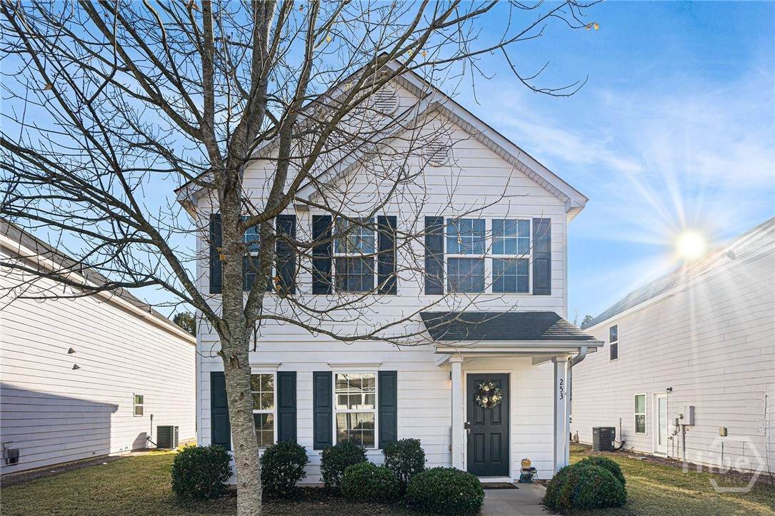 253 Sidney Lanier Avenue - Photo 1