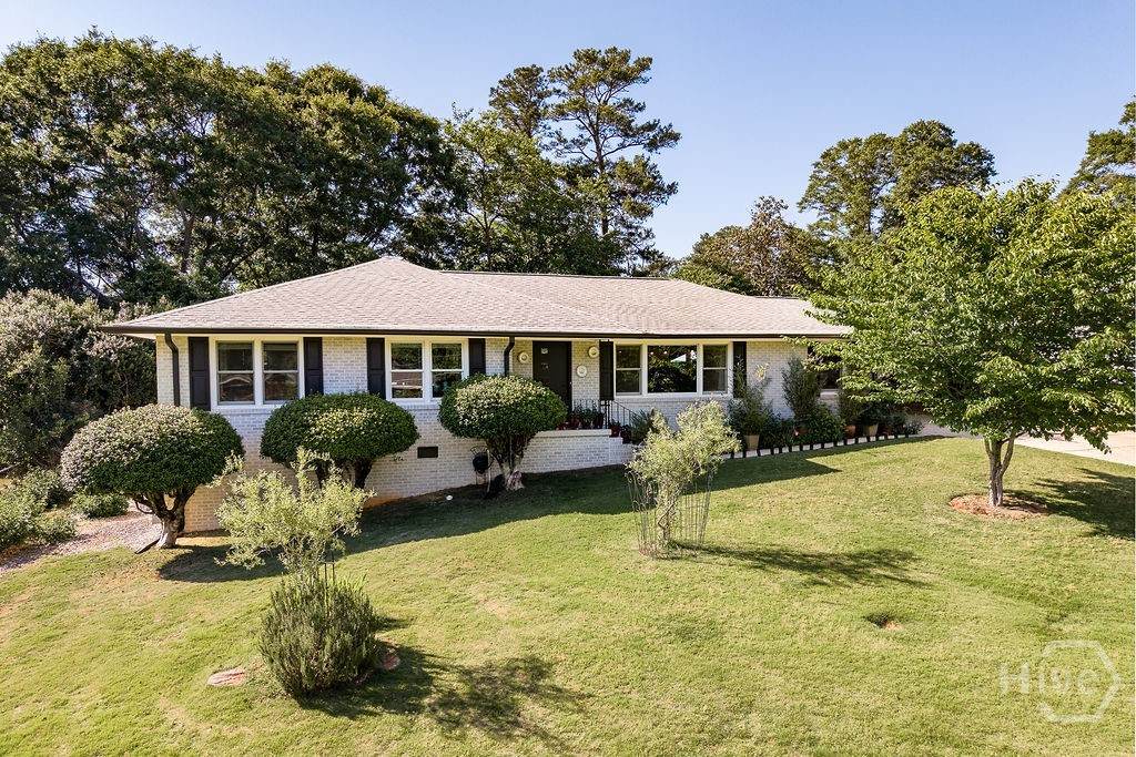 344 Beechwood Drive - Photo 1